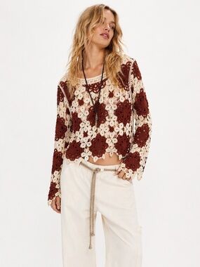 NWT Cloth by Design Boho Long Sleeve Crochet Top